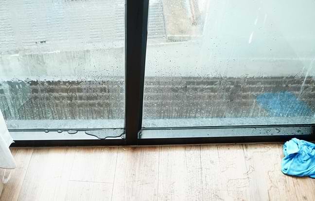 Leaking window repair to stop water seepage and air drafts