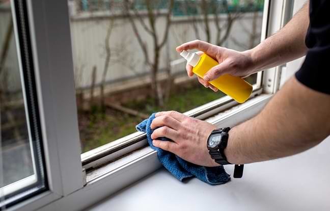Deep cleaning and restoration of jammed and noisy windows